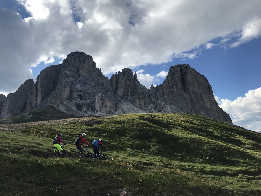 Trentino – Giro ad anello del Sassolungo e Sassopiatto