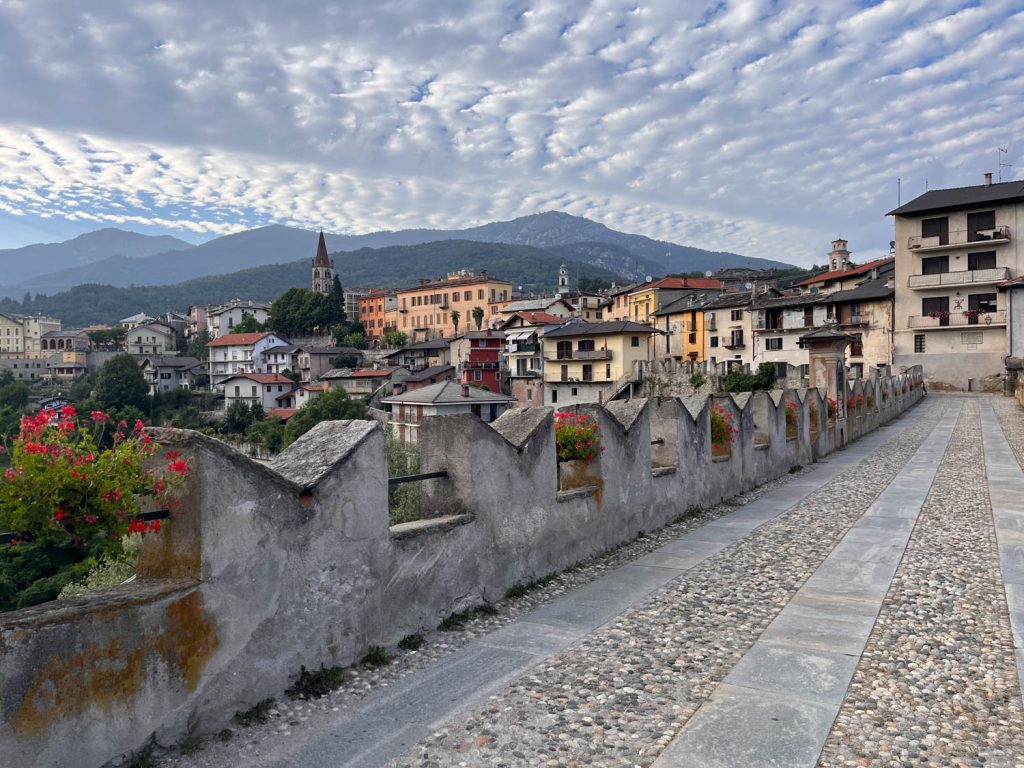 Valle Maira, Dronero